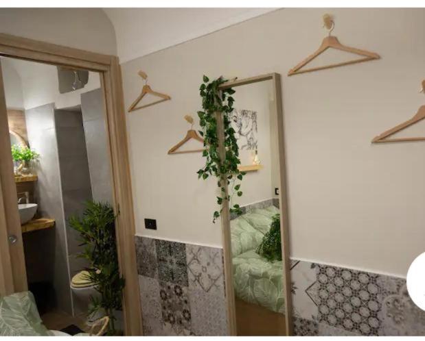 Casina Via Foria Bed and Breakfast Νάπολη Εξωτερικό φωτογραφία