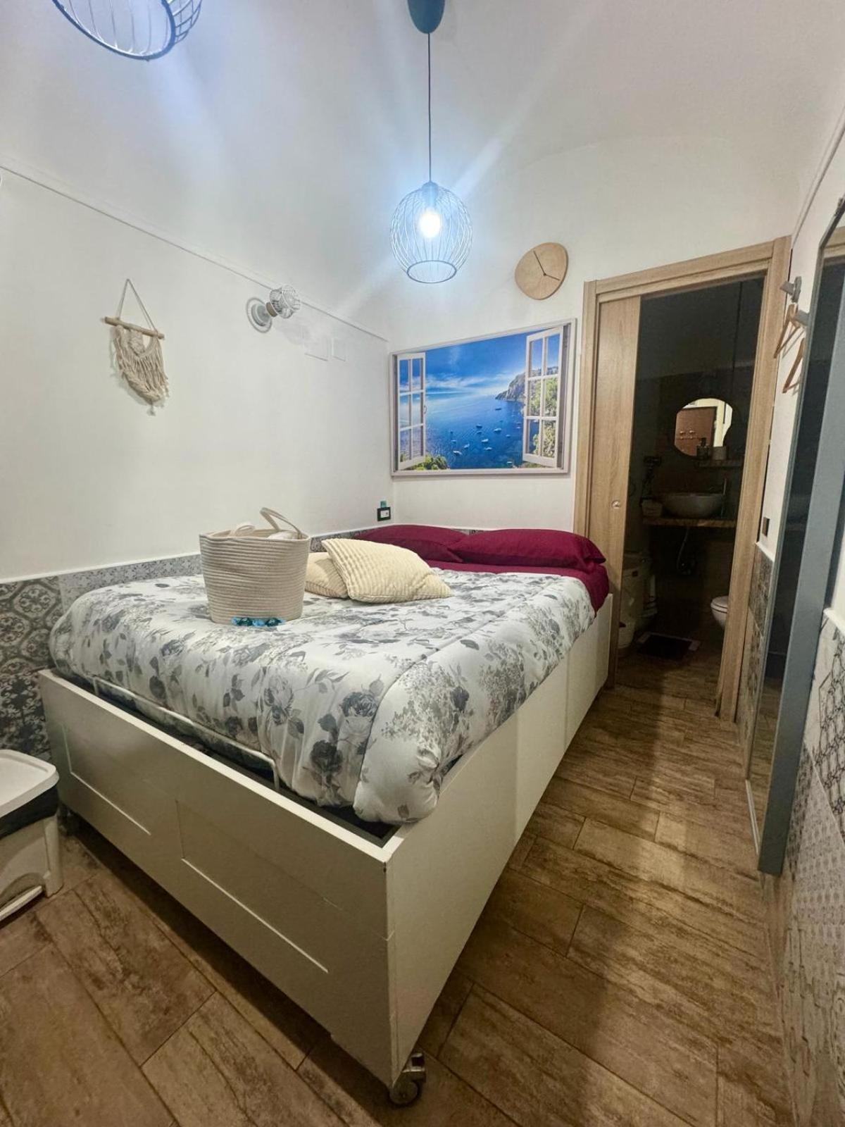 Casina Via Foria Bed and Breakfast Νάπολη Εξωτερικό φωτογραφία